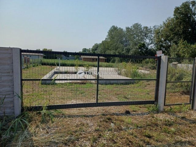 Eladó családi ház, Ráckevén 79.9 M Ft, 5 szobás