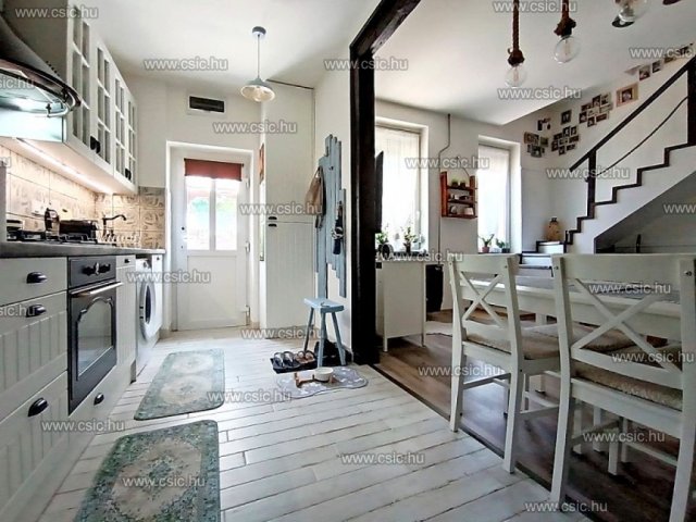 Eladó téglalakás, Budapesten, IV. kerületben 86.9 M Ft, 2 szobás