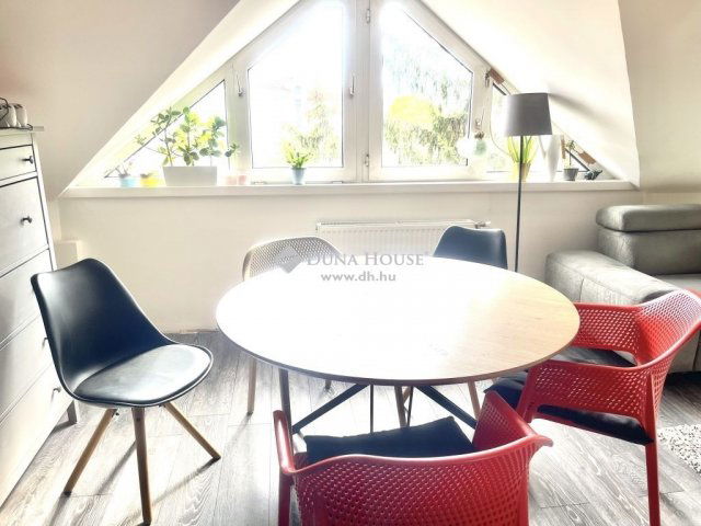 Eladó téglalakás, Budapesten, II. kerületben 160 M Ft, 3 szobás