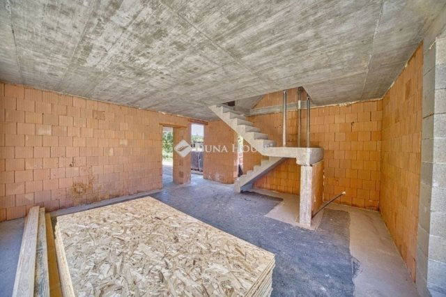 Eladó ikerház, Budapesten, XVIII. kerületben 137.5 M Ft, 6 szobás