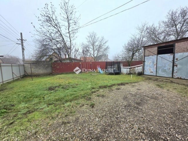 Eladó családi ház, Gyömrőn 92 M Ft, 4 szobás