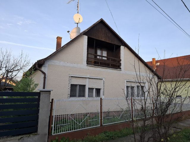 Eladó családi ház, Hajdúszoboszlón, Mikszáth Kálmán utcában