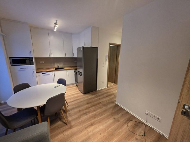 Kiadó téglalakás, albérlet, Érden 200 E Ft / hó, 2 szobás