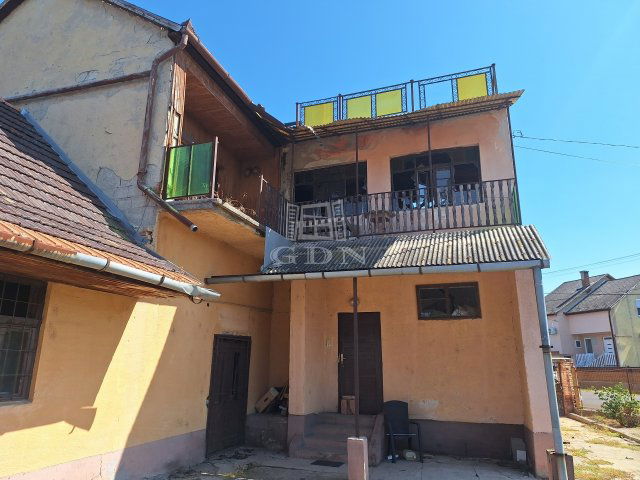 Eladó családi ház, Heréden 17.9 M Ft, 3 szobás