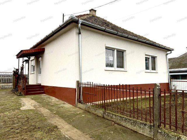 Eladó családi ház, Nyírgyulajon 24.9 M Ft / költözzbe.hu