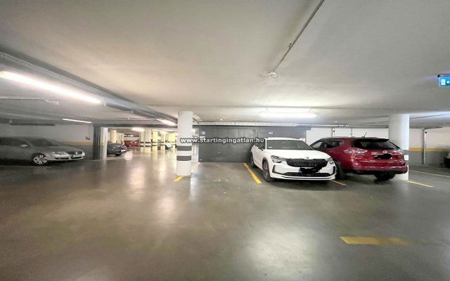 Eladó garázs, Budapesten, XIII. kerületben, Hegedűs Gyula utcában