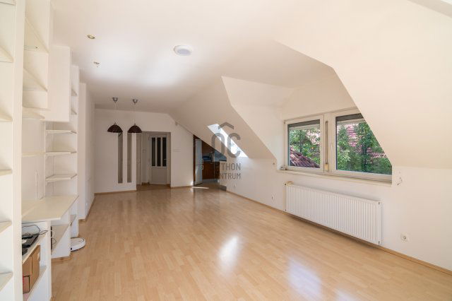 Eladó téglalakás, Budapesten, III. kerületben 145 M Ft, 3 szobás