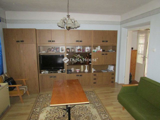 Eladó családi ház, Pilisen, Pacsirta utcában 36.9 M Ft, 2 szobás