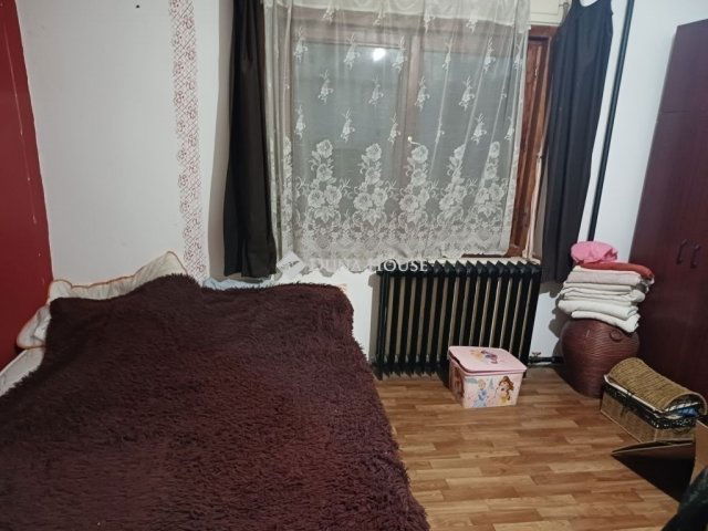 Eladó családi ház, Alsónémediben 67.5 M Ft, 5 szobás