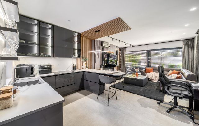 Eladó családi ház, Székesfehérvárott 199 M Ft, 3 szobás