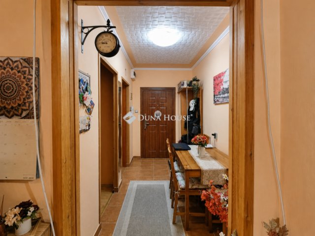 Eladó panellakás, Budapesten, XVIII. kerületben 62 M Ft, 3 szobás