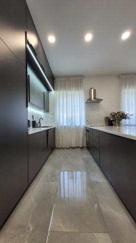 Kiadó ikerház, albérlet, Dunaharasztin 600 E Ft / hó, 4 szobás