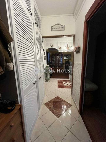 Eladó panellakás, Várpalotán 59.9 M Ft, 4 szobás