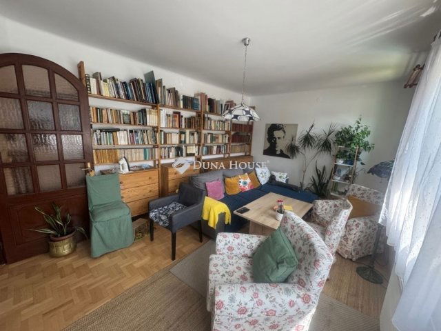 Eladó téglalakás, Debrecenben 53 M Ft, 3 szobás