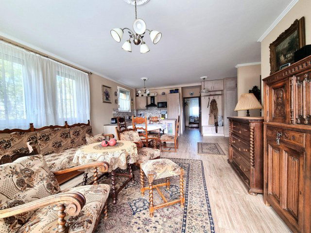 Eladó téglalakás, Mosonmagyaróváron 72 M Ft, 2 szobás