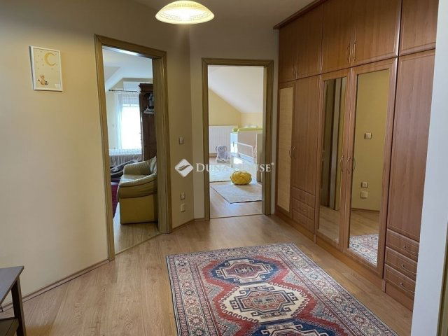 Eladó családi ház, Gödöllőn 229 M Ft, 5 szobás