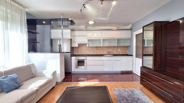 Kiadó téglalakás, albérlet, Miskolcon 180 E Ft / hó, 2 szobás