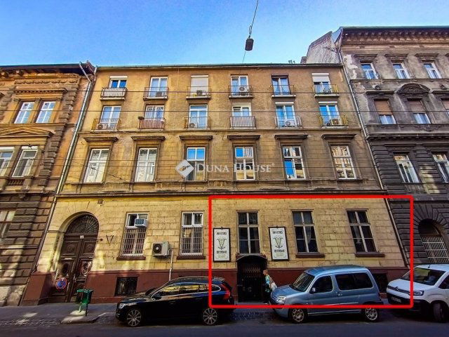 Eladó téglalakás, Budapesten, VII. kerületben 99.99 M Ft