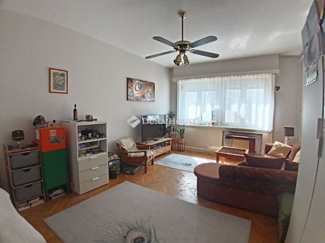 Eladó téglalakás, Budapesten, XX. kerületben 79.9 M Ft, 3 szobás