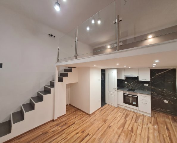 Eladó téglalakás, Budapesten, VII. kerületben, Dembinszky utcában