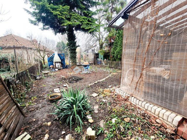 Eladó családi ház, Békéscsabán 55 M Ft, 6 szobás