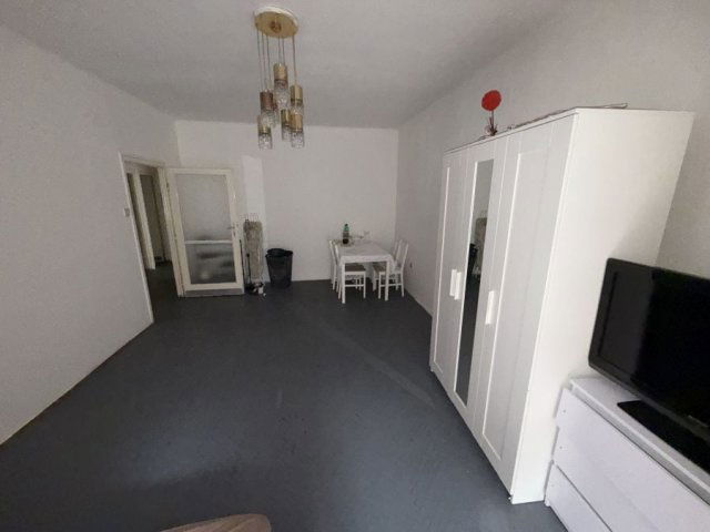 Kiadó téglalakás, albérlet, Budapesten, VI. kerületben