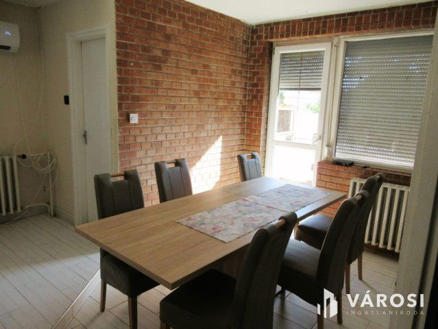 Eladó családi ház, Szentesen 42 M Ft, 3+2 szobás