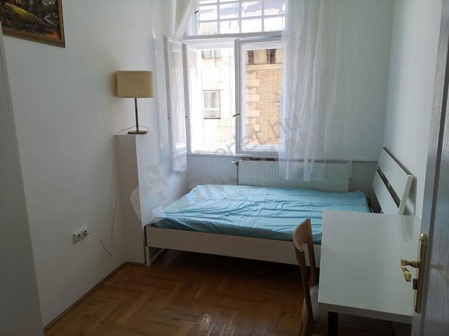 Kiadó téglalakás, albérlet, Budapesten, V. kerületben, 3 szobás