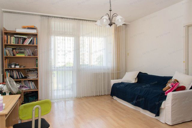 Eladó panellakás, Budapesten, XX. kerületben 65 M Ft, 3 szobás