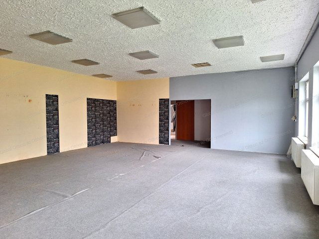 Kiadó üzlethelyiség, Mosonmagyaróváron 263 E Ft / hó