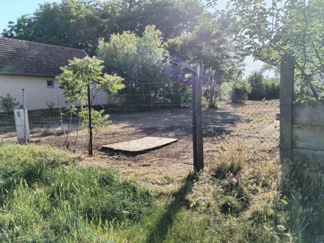 Eladó családi ház, Eleken 9.9 M Ft, 2 szobás