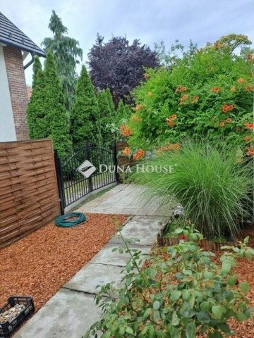 Eladó téglalakás, Budapesten, III. kerületben 113 M Ft, 3 szobás