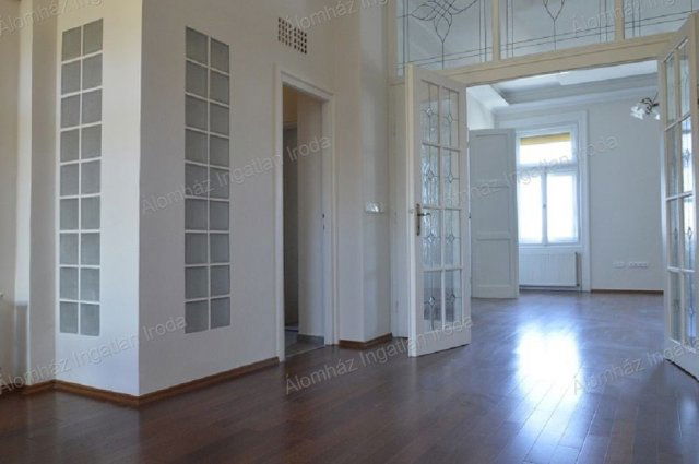 Kiadó téglalakás, albérlet, II. kerületben, Bem rakparton