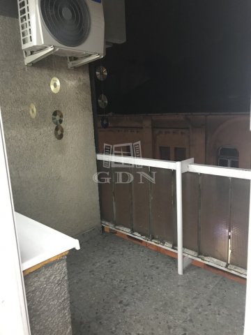 Kiadó téglalakás, albérlet, Szegeden 100 E Ft / hó, 1 szobás