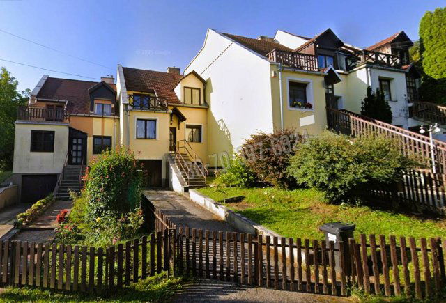 Kiadó sorház, albérlet, Nagykovácsiban 497 E Ft / hó, 5 szobás