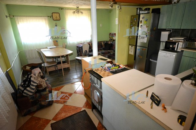 Eladó családi ház, Szombathelyen 19.5 M Ft, 3 szobás