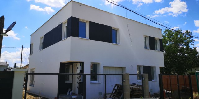 Eladó családi ház, Budapesten, XVIII. kerületben 119.999 M Ft