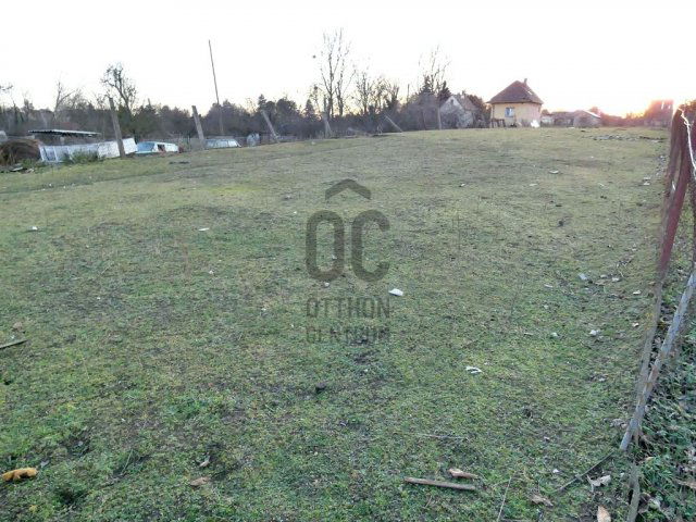Eladó telek, Tatán 7.9 M Ft / költözzbe.hu