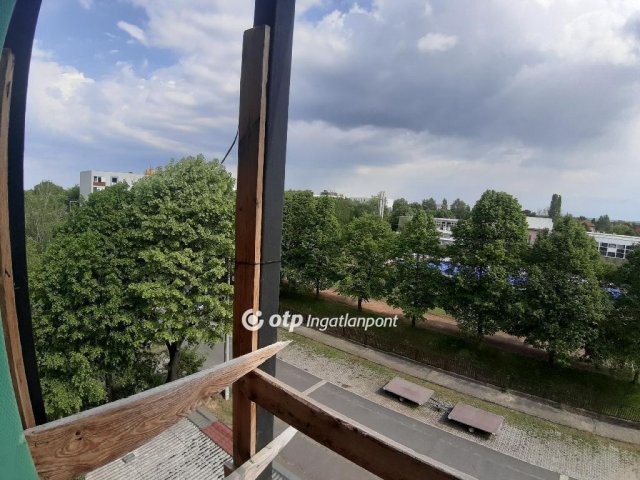 Eladó téglalakás, Siófokon 125 M Ft, 10+4 szobás