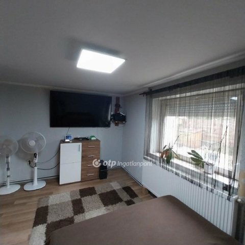 Eladó családi ház, Nyírpazonyon 57.9 M Ft, 3 szobás