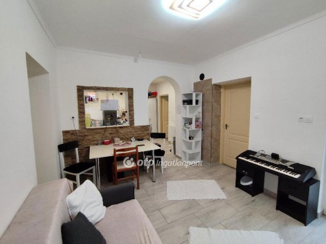 Eladó családi ház, Szeghalmon 26.9 M Ft, 1+1 szobás