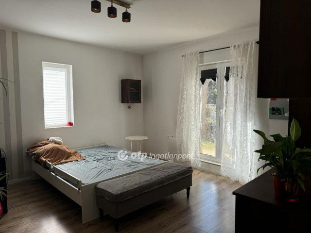 Eladó családi ház, Budakeszin 116 M Ft, 4 szobás