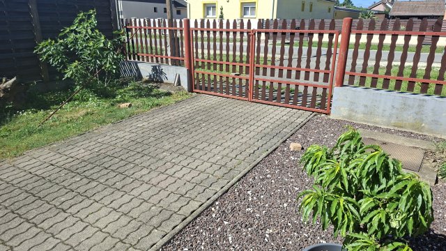 Eladó családi ház, Dombóváron 55 M Ft, 4+1 szobás
