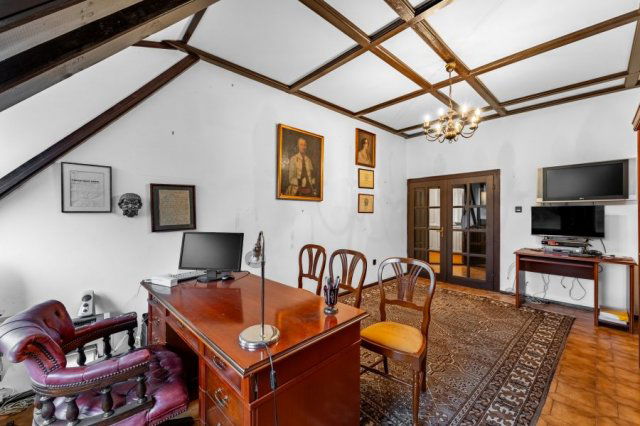 Eladó téglalakás, Budapesten, II. kerületben 179 M Ft, 4 szobás