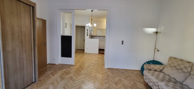 Kiadó téglalakás, albérlet, Budapesten, V. kerületben, 1 szobás