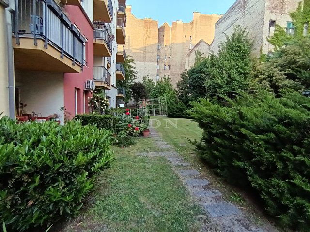 Eladó téglalakás, Budapesten, IX. kerületben 92.99 M Ft