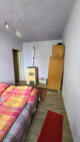 Eladó családi ház, Nicken 17 M Ft, 4 szobás