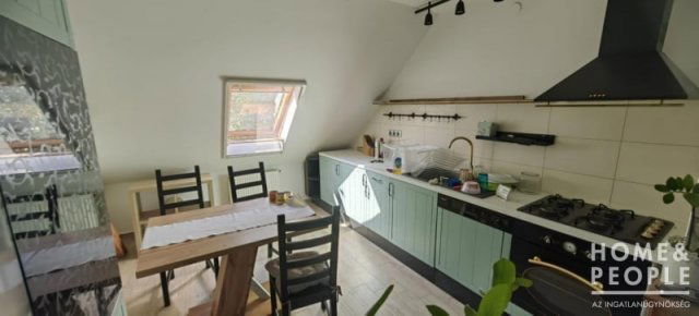 Kiadó téglalakás, albérlet, Szegeden 250 E Ft / hó, 1+3 szobás