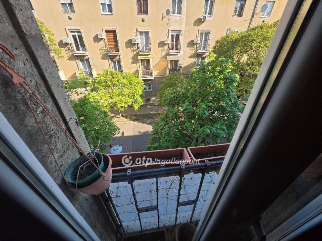 Eladó téglalakás, Budapesten, XIV. kerületben 64 M Ft, 2 szobás