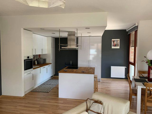Kiadó téglalakás, albérlet, Pécsett 280 E Ft / hó, 2 szobás